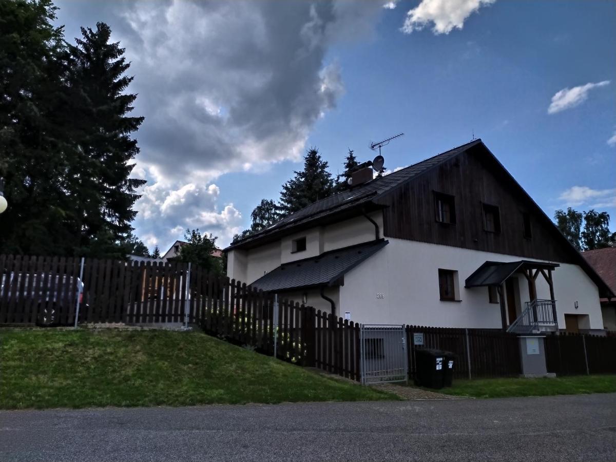 Apartament Haus Tolstejn Jiřetín pod Jedlovou Zewnętrze zdjęcie