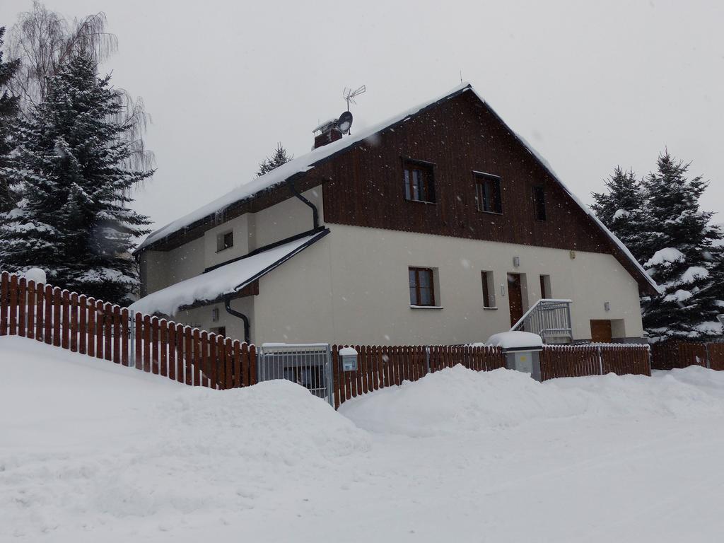 Apartament Haus Tolstejn Jiřetín pod Jedlovou Zewnętrze zdjęcie