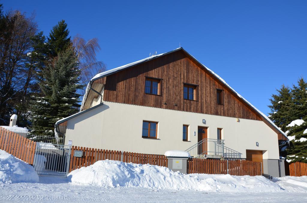 Apartament Haus Tolstejn Jiřetín pod Jedlovou Zewnętrze zdjęcie