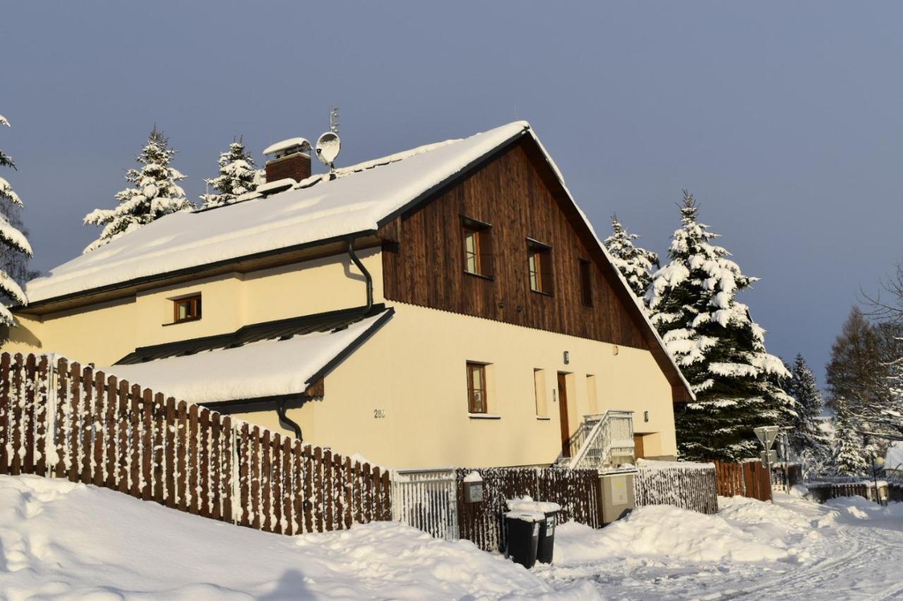Apartament Haus Tolstejn Jiřetín pod Jedlovou Zewnętrze zdjęcie