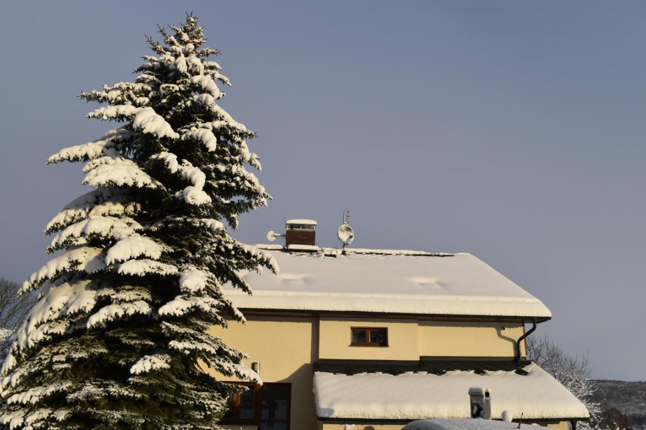 Apartament Haus Tolstejn Jiřetín pod Jedlovou Zewnętrze zdjęcie